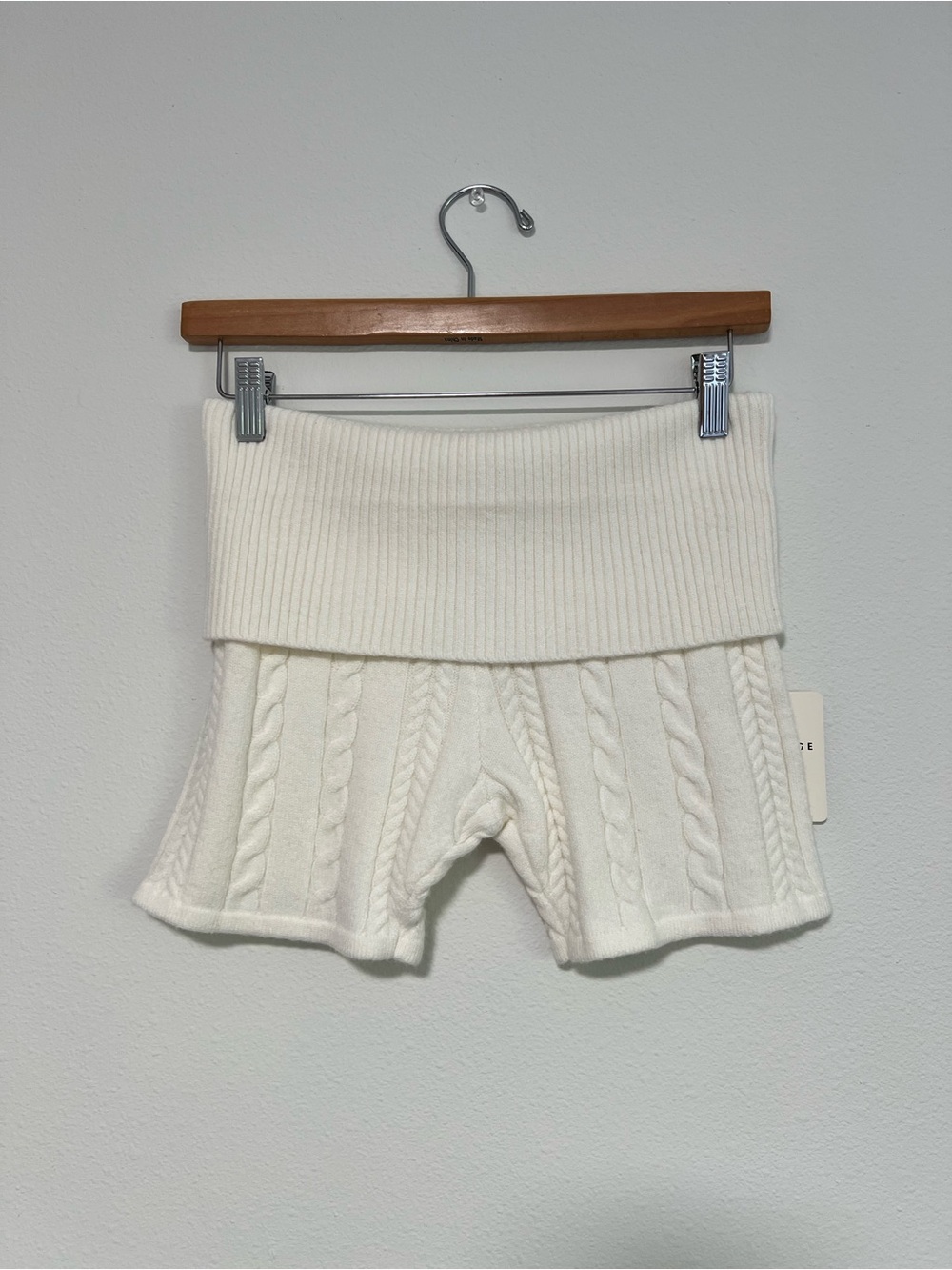 Orange Kiss Ivory White Cable Knit Pull-On Shorts